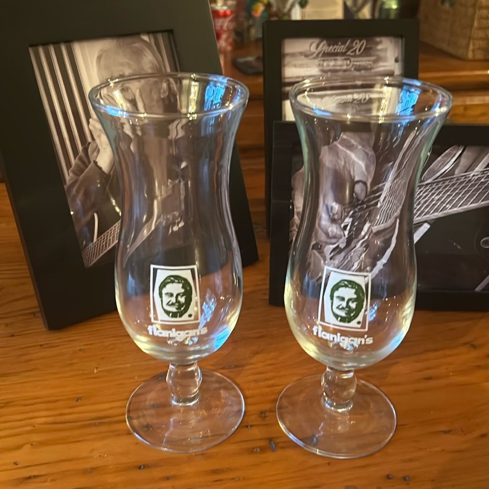 Flanagan’s Pub Glasses ~ Two